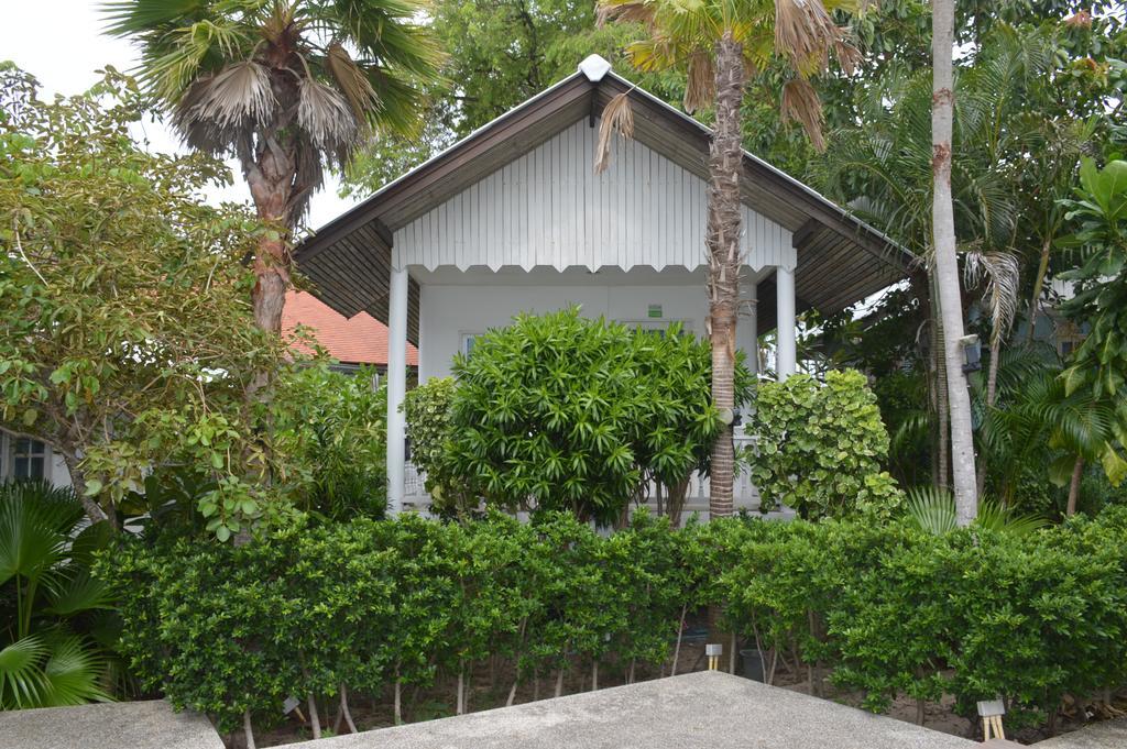בופוט Bangrak Beach Club מראה חיצוני תמונה